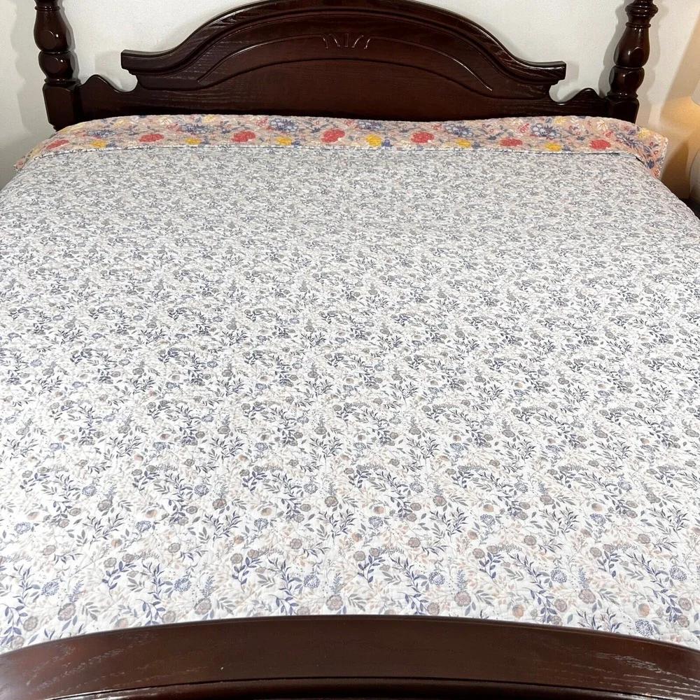 Rachel Ashwell Shabby Chic Reversible Floral‎ Quilt King 85x85 Farmhouse Bedding